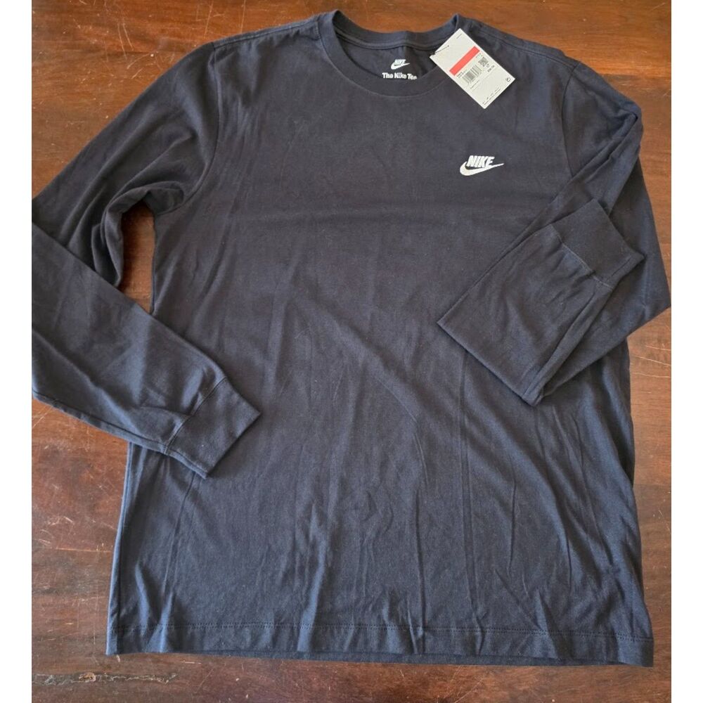 Nike Black Sportswear Club Long sleeve t-shirt NWT Large